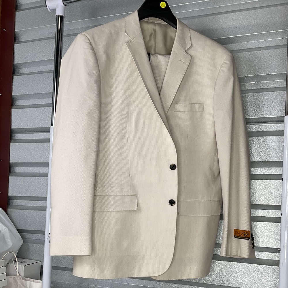 Suit by ENZO size 50 Long